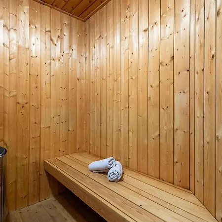 Feriehus Beautiful In With Sauna *